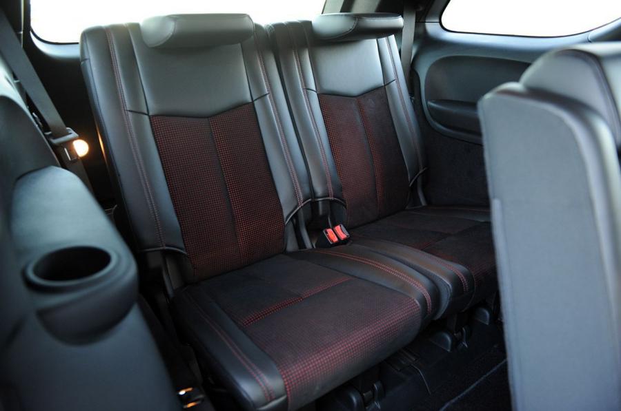  Dodge Durango R/T 2011 года  (фото 9 из 54)